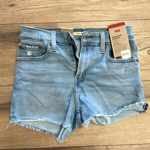 New Levi’s High Rise Shorts